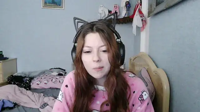 Snapshot of AlessiaViolet chatting on July 2026 09:31:01 AM AlessiaViolet online show from July 2026 09:31:01 AM