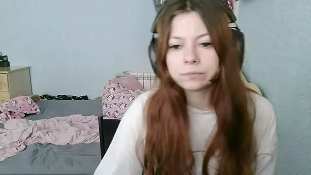 Snapshot of AlessiaViolet chatting on July 2026 09:32:02 AM AlessiaViolet online show from July 2026 09:32:02 AM