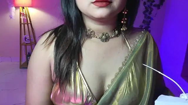 Snapshot of Red_Heart_ chatting on June 2026 05:25:02 PM Red Heart online show from June 2026 05:25:02 PM