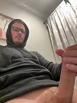 Hardpaul85 online show from June 2026 12:43:01 PM