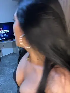 Caro Mildrey online show from June 2026 02:35:02 AM