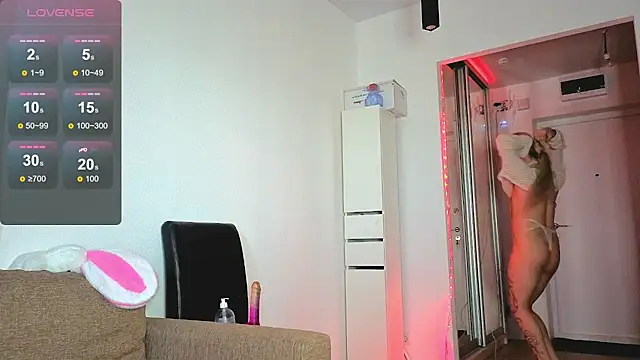 Chloecherry online show from June 2026 05:14:01 PM