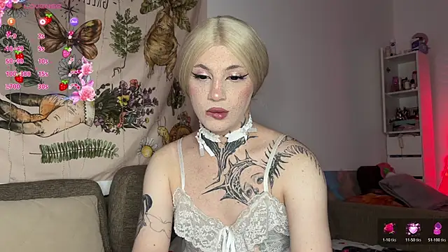 Chloecherry online show from July 2026 05:45:02 PM