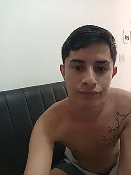 Snapshot of wickedboy_twin1 chatting on June 2026 01:55:01 PM wickedboy twin1 online show from June 2026 01:55:01 PM