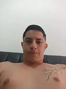 Snapshot of wickedboy_twin1 chatting on July 2026 01:55:01 PM wickedboy twin1 online show from July 2026 01:55:01 PM