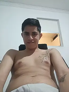 Snapshot of wickedboy_twin1 chatting on June 2026 05:07:01 AM wickedboy twin1 online show from June 2026 05:07:01 AM