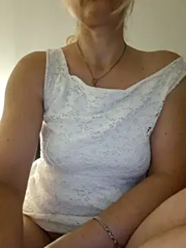 Alaska-perla online show from July 2026 10:10:01 PM