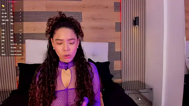 LarissaDesire online show from July 2026 11:42:02 AM