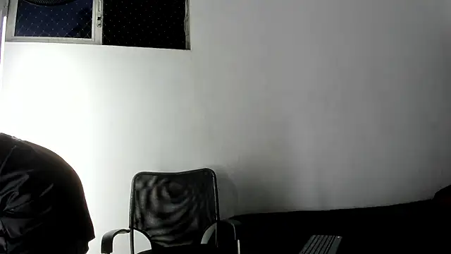 Snapshot of Adrian_Wolf chatting on June 2026 03:56:02 AM Adrian Wolf online show from June 2026 03:56:02 AM