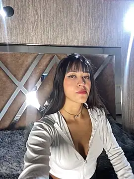 Ailani Pink online show from June 2026 05:35:02 PM