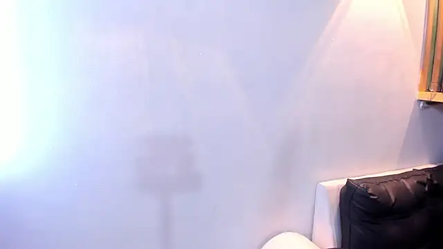 Slendy club online show from July 2026 09:01:01 PM