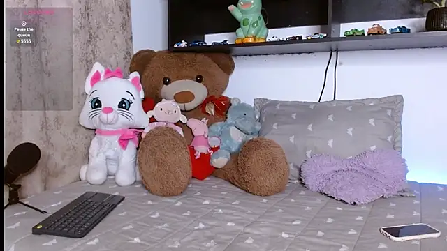 Laila bunny online show from July 2026 05:18:02 AM