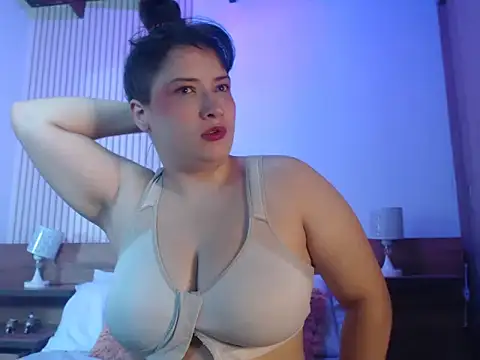 ValentinaGreyy online show from June 2026 09:26:01 PM