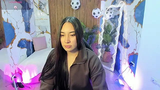 Nanni tay online show from July 2026 02:56:01 AM