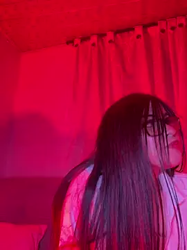 charlotte blairr online show from June 2026 04:39:01 AM