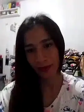 Snapshot of sensual_ashley2002 chatting on June 2026 03:33:02 PM sensual ashley2002 online show from June 2026 03:33:02 PM