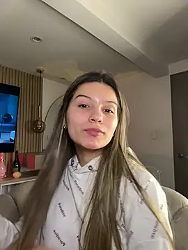 Snapshot of emilyvex chatting on June 2026 05:06:01 AM emilyvex online show from June 2026 05:06:01 AM