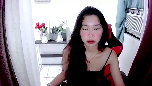 Snapshot of heartx_ chatting on June 2026 01:05:02 PM heartx online show from June 2026 01:05:02 PM