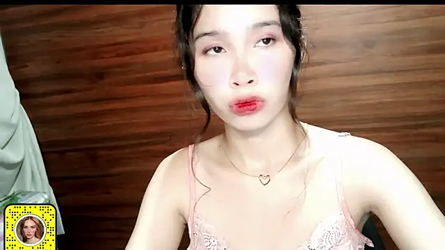 Snapshot of heartx_ chatting on June 2026 10:09:02 AM heartx online show from June 2026 10:09:02 AM