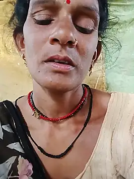 Snapshot of Cut_umang74 chatting on July 2026 05:45:02 AM Cut umang74 online show from July 2026 05:45:02 AM