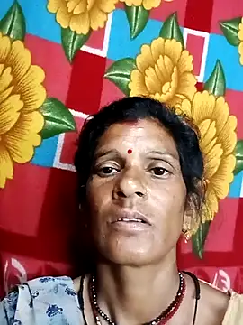 Snapshot of Cut_umang74 chatting on July 2026 11:00:01 PM Cut umang74 online show from July 2026 11:00:01 PM
