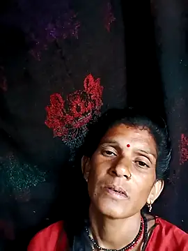 Snapshot of Cut_umang74 chatting on July 2026 05:47:02 AM Cut umang74 online show from July 2026 05:47:02 AM