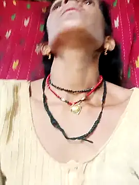 Snapshot of Cut_umang74 chatting on June 2026 07:05:02 AM Cut umang74 online show from June 2026 07:05:02 AM