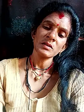 Snapshot of Cut_umang74 chatting on June 2026 05:17:02 AM Cut umang74 online show from June 2026 05:17:02 AM
