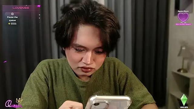 Snapshot of seira_madre12 chatting on July 2026 02:14:02 PM seira madre12 online show from July 2026 02:14:02 PM