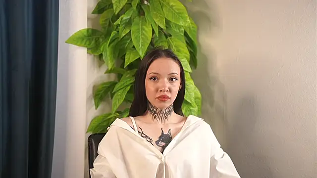 Snapshot of GeralynFreyer chatting on May 2026 09:15:02 AM GeralynFreyer online show from May 2026 09:15:02 AM