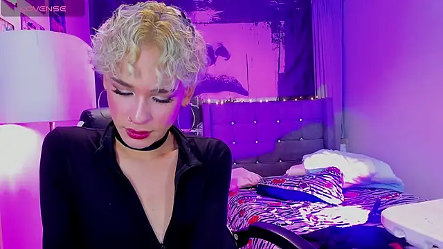 valentinee xo online show from July 2026 07:16:02 AM