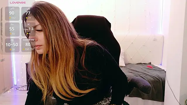 LindaWhite  online show from March 2026 05:22:02 PM