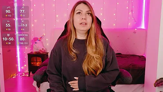 LindaWhite  online show from March 2026 10:04:02 PM