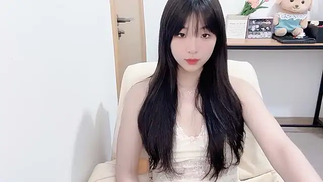 Louise-3 online show from July 2026 01:50:02 PM