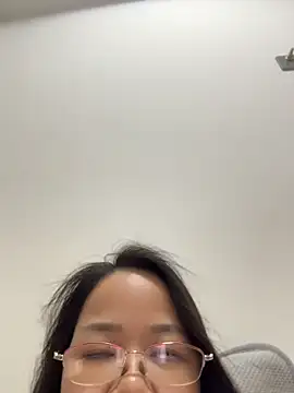 Snapshot of honghong_mother chatting on June 2026 03:42:01 PM honghong mother online show from June 2026 03:42:01 PM