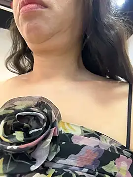 Snapshot of honghong_mother chatting on July 2026 12:43:01 AM honghong mother online show from July 2026 12:43:01 AM