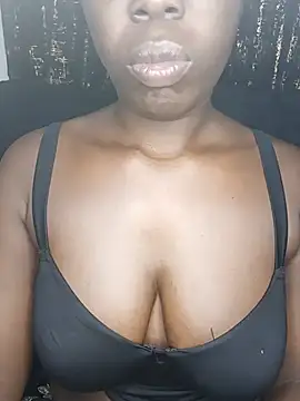 Snapshot of Freakyapple1 chatting on June 2026 05:15:01 AM Freakyapple1 online show from June 2026 05:15:01 AM