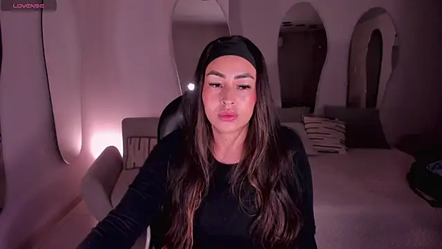 VictoriaBennetX online show from July 2026 02:53:01 AM