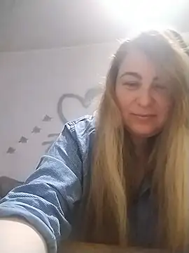 Snapshot of AngelWhite008 chatting on June 2026 08:31:02 PM AngelWhite008 online show from June 2026 08:31:02 PM