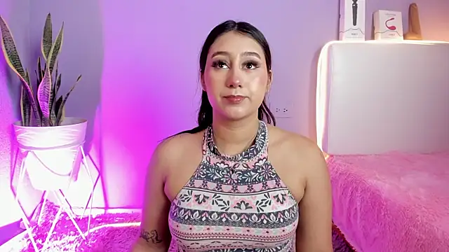 Allison Peach online show from June 2026 08:35:01 PM