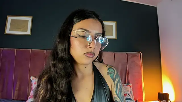 Snapshot of Violeta_muns chatting on July 2026 05:57:01 PM Violeta muns online show from July 2026 05:57:01 PM