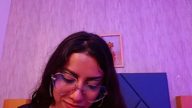Snapshot of Violeta_muns chatting on July 2026 02:05:17 AM Violeta muns online show from July 2026 02:05:17 AM