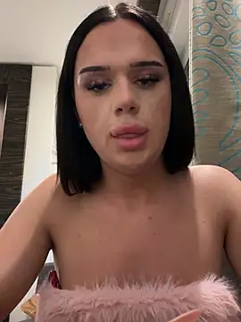 Snapshot of AureliaSatnal chatting on May 2026 10:43:02 PM AureliaSatnal online show from May 2026 10:43:02 PM