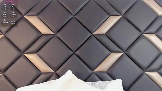 AdrianaHarlow online show from June 2026 07:15:02 PM