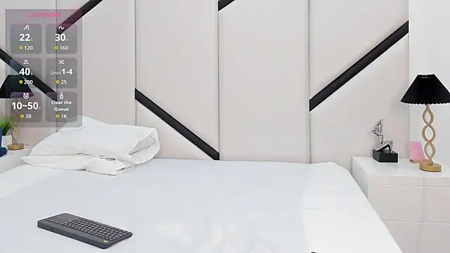 CarlaLinares online show from July 2026 07:53:02 PM