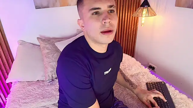Diiego Axel online show from June 2026 03:28:01 AM