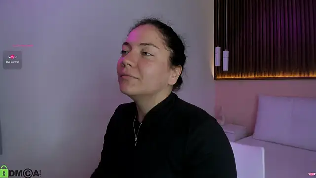 Snapshot of rebecaa_grey chatting on July 2026 02:24:01 PM rebecaa grey online show from July 2026 02:24:01 PM