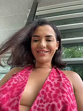 Snapshot of chloenyx chatting on July 2026 12:02:01 PM chloenyx online show from July 2026 12:02:01 PM