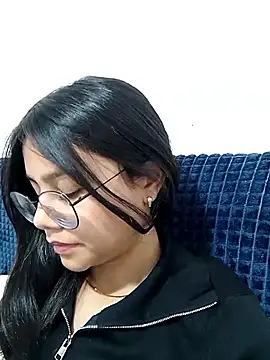 Snapshot of Sofielovee-01 chatting on June 2026 02:20:02 AM Sofielovee-01 online show from June 2026 02:20:02 AM