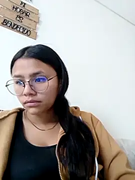 Sofielovee-01 online show from June 2026 12:16:02 PM